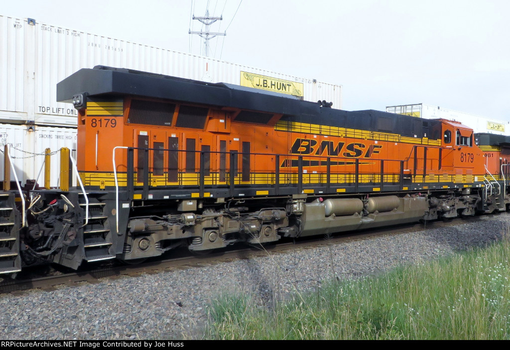 BNSF 8179